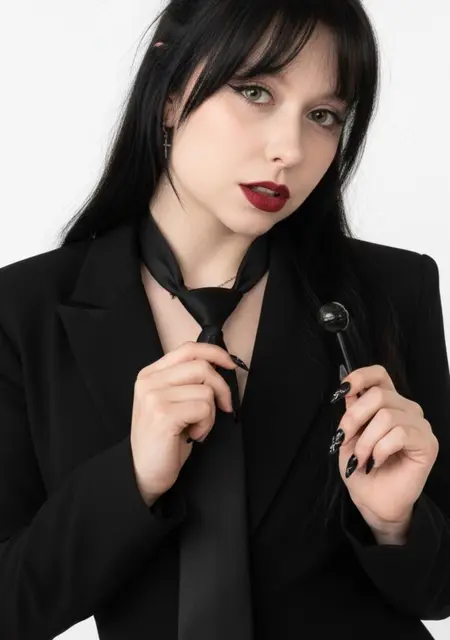 Я Кариха, 24, из Винницы, ищу знакомство для постоянных отношений