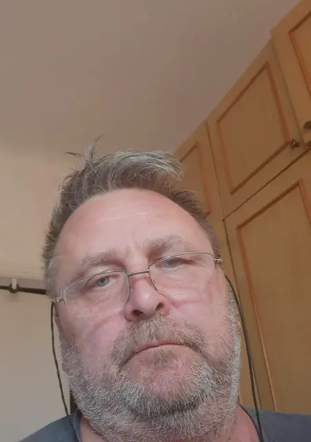 Я Сергей, 65, знакомлюсь для дружбы в Умани