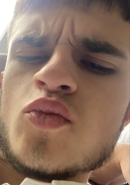 Даник из Барановичей, ищу на сайте приятное времяпровождение