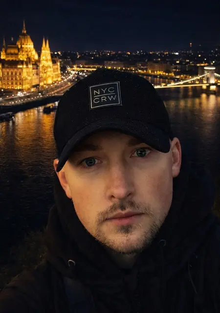Я Денис, 29, из Бобруйска, ищу знакомство для приятного времяпровождения