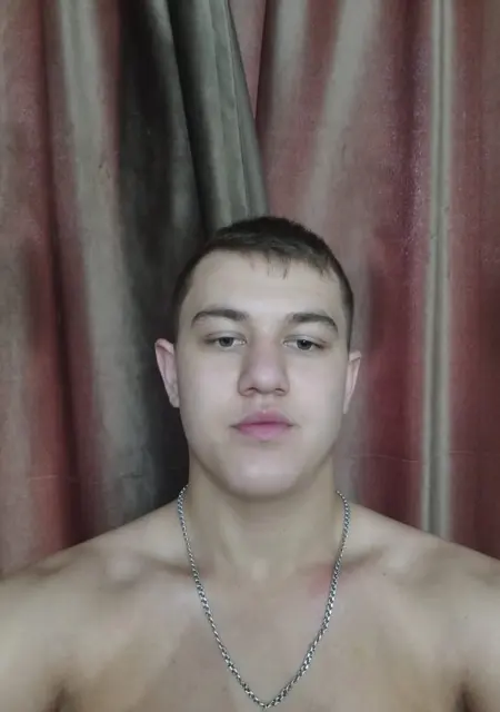 Vladislav из Атырау, мне 20, познакомлюсь для совместных путешествий