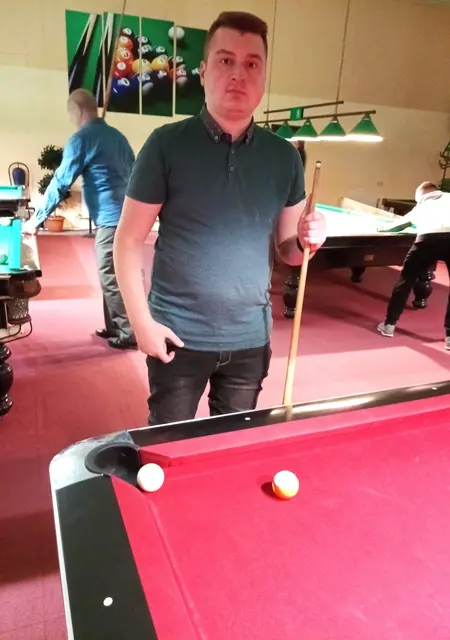 Вадим из Заславля, мне 30, познакомлюсь для приятного времяпровождения