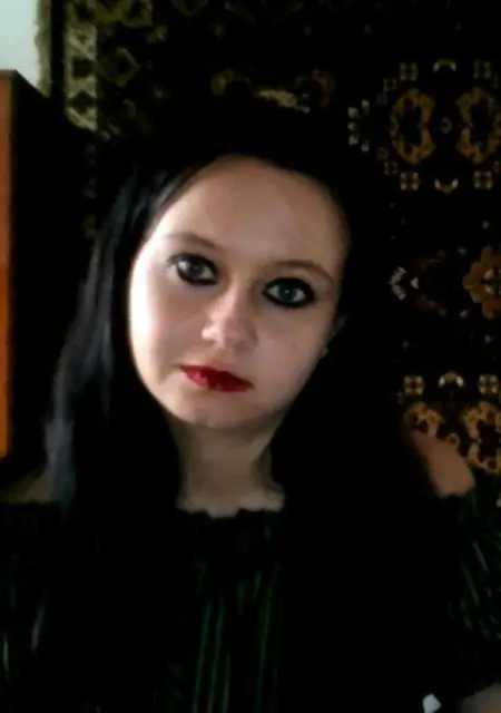 Я Алина, 33 років, знайомлюсь без зобов'язань у Рівне