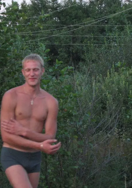 Сергей из Вилейки, мне 45, познакомлюсь без обязательств