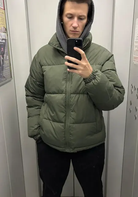 Илья из Брюсселя, ищу на сайте знакомства на одну ночь