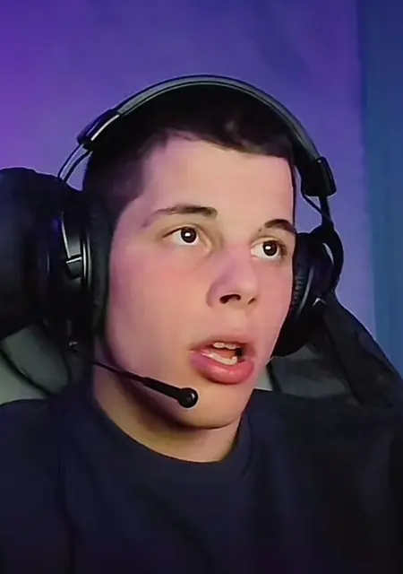 Я Коля, 25, из Капшагавшего, ищу знакомства на одну ночь