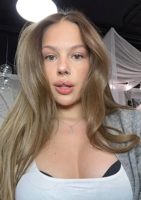 Виктория из Манчестера, мне 30, познакомлюсь для постоянных отношений