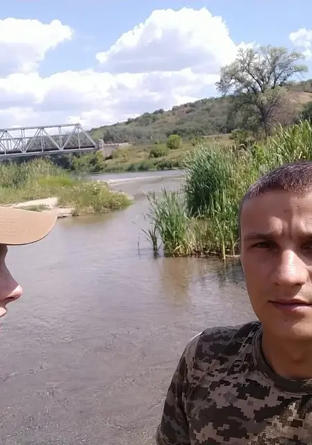 Саша з Сєвєродонецька, шукаю на сайті знайомства на одну ніч