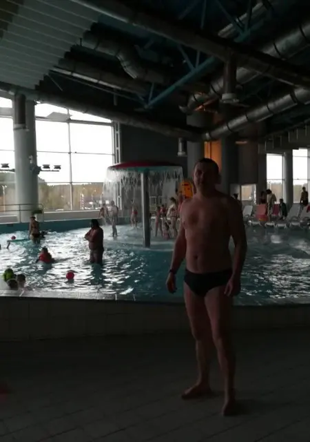 Игорь из Ганцевичей, мне 37, познакомлюсь без обязательств