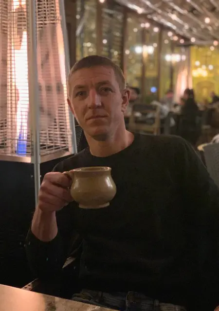 Я Andrii, 34 років з Гощи, шукаю знайомства без зобов'язань