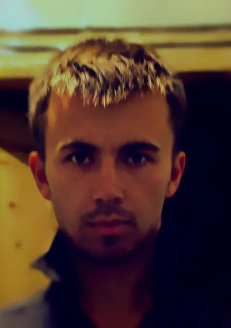 Я Игорь, 35 років з Сєвєродонецька, шукаю знайомства на одну ніч