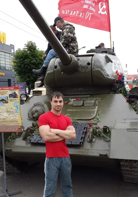 Я Сергей, 36 років з Кремінной, шукаю знайомство для приємного проведення часу