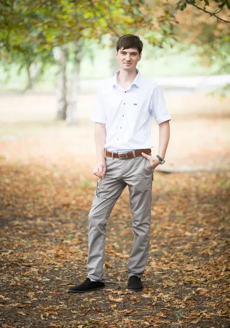 Глеб из Староконстантинова, мне 34, познакомлюсь на одну ночь