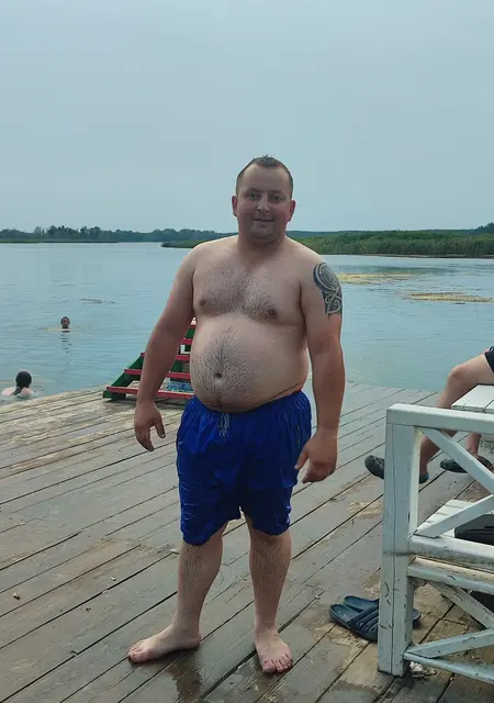 Я Дмитрий, 29, знакомлюсь без обязательств в Приморске