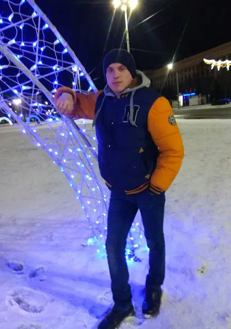 Я Илья, 32, знакомлюсь для приятного времяпровождения в Могилёве