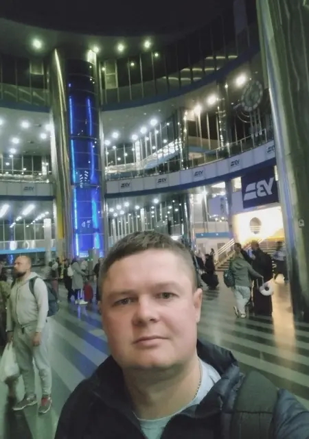 Я Іван, 35, знакомлюсь для приятного времяпровождения в Балаклее