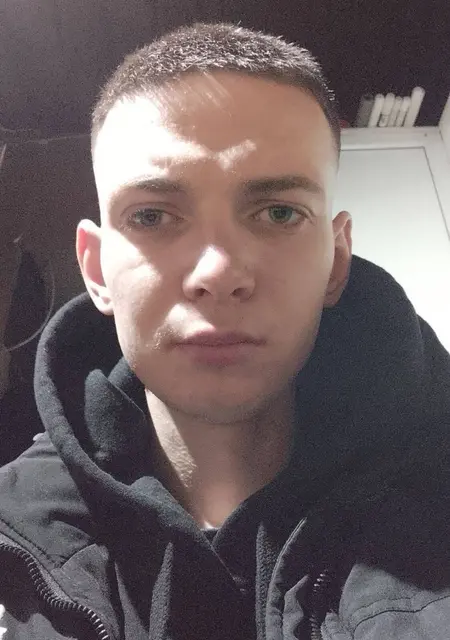 Александр из Борисова, ищу на сайте знакомства на одну ночь