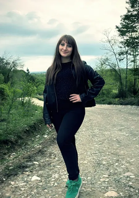 Дарья Хижко из Бухареста, ищу на сайте приятное времяпровождение