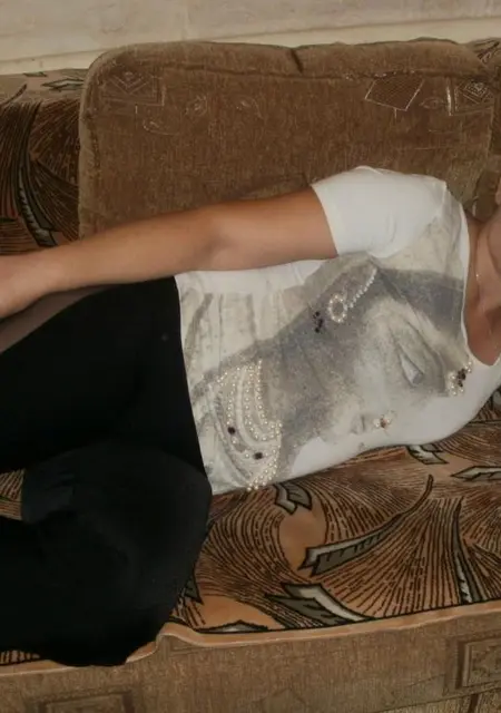 Олеся з Луганська, мені 55 років, познайомлюсь на одну ніч