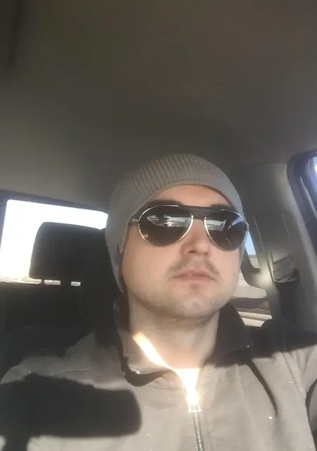 Я Миша, 39, из Токмака, ищу знакомства на одну ночь