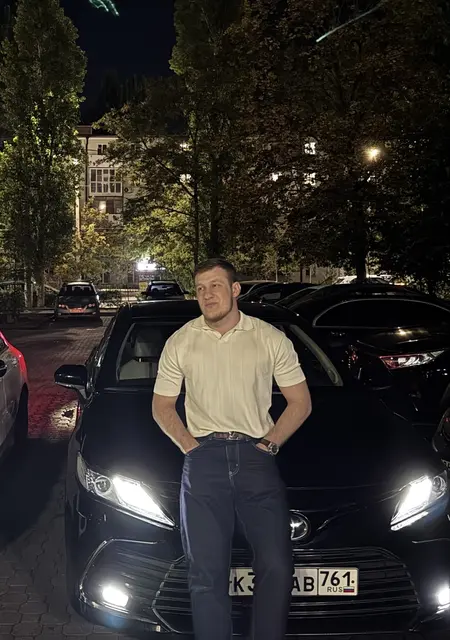 Я Ильяс, 27, знакомлюсь без обязательств в Амстердаме