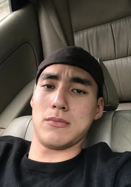 Я Алим, 21, знакомлюсь без обязательств в Астане