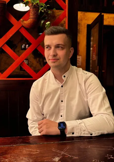 Я Макс, 24 років з Трускавець, шукаю знайомства без зобов'язань