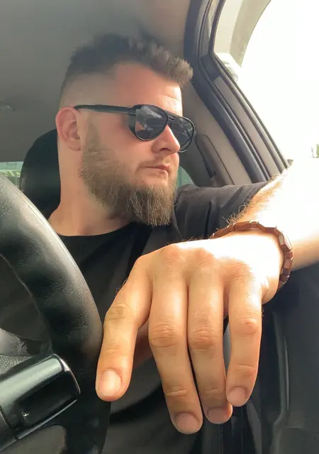 Ivan из Броваров, мне 30, познакомлюсь без обязательств