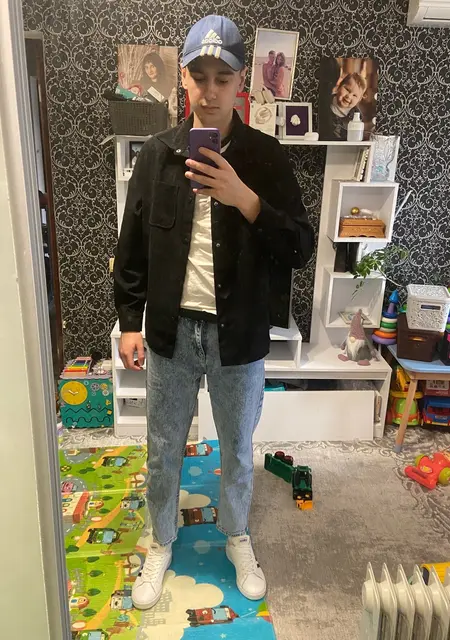 Yarik из Верхнеднепровска, ищу на сайте знакомства без обязательств