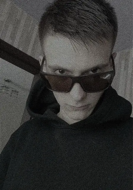 Я Ярослав, 25 років, знайомлюсь без зобов'язань у Кропивницький