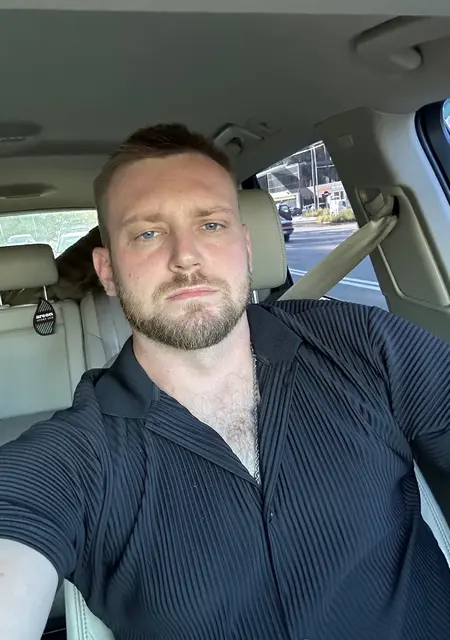 Я Влад, 32 років, знайомлюсь на одну ніч у Полтаве