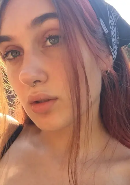 Жаба Клава з Ірпінь, мені 23 років, познайомлюсь для спілкування