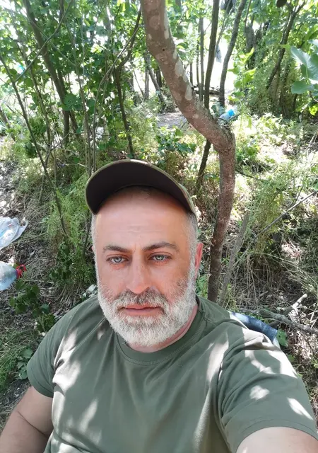 Я Гарик, 42 років, знайомлюсь для постійних стосунків у Пологах