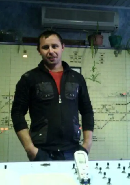 Коля из Солигорска, ищу на сайте знакомства без обязательств