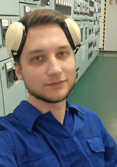 Я Игорь, 25, из Тбилиси, ищу знакомство для открытые отношения