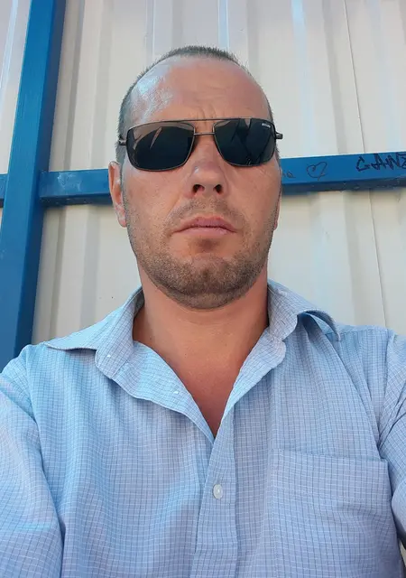 Я Дима, 39, знакомлюсь без обязательств в Дятлово